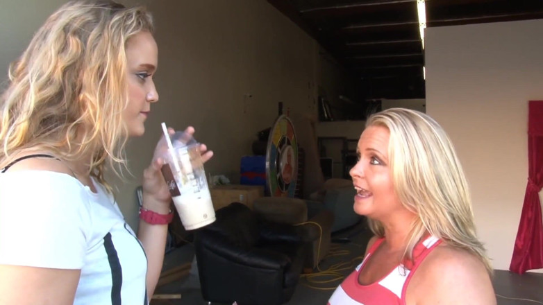 Radical Lesbian: Milf und teenager