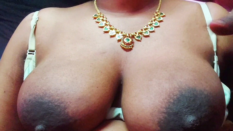 Desi Mohini: Indian Aunty Enjoying with Neighbour