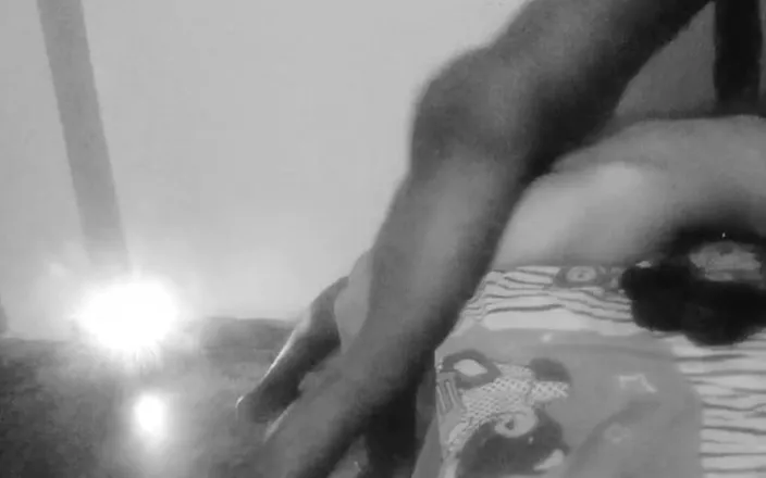 Sahnaz khan: Fucked by Entering Girlfriend's Room at Night.
