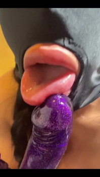 Need Someone to Suck on My Titties Asap