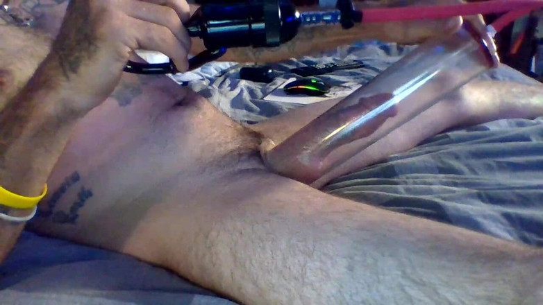 Smoke and Mirrors: Sputo sul mio cazzo pompato sexy