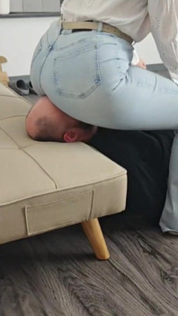 Grandi jeans con il culo viso - Nessuna via di fuga