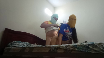 katha: Fiică vitregă din Statele Unite suge pula tatălui vitreg columbian