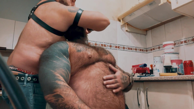 Djemelloxxxx: Perverzní prasata