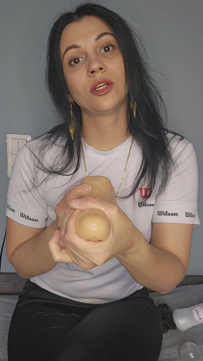 KristinaSlut: I Want to Put My Finger in Your Ass and...