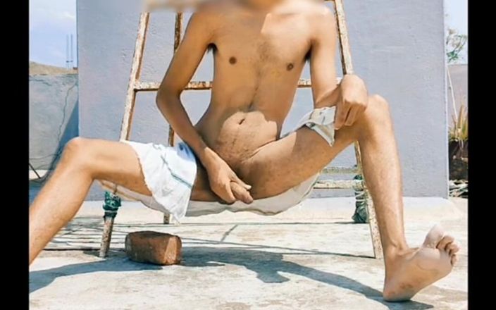 Tani: Dick Sucker student vill ha lärare kuk