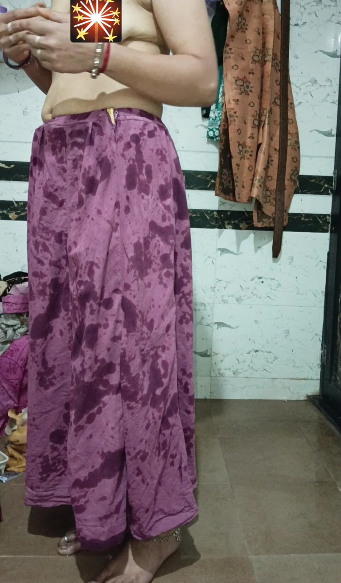 Priyahot77: Priya india sexy show corporal de estilo