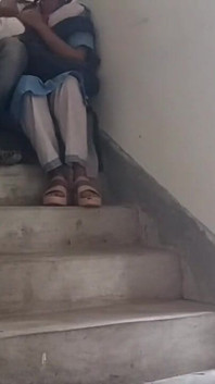 Desi studenci po studiach się skończy