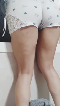 Harika vücutlu 19 yaşındaki ateşli Faslı Arap kız