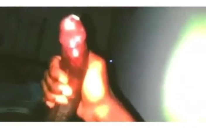 Leonis3: Deixe gozar na sua boca e garganta