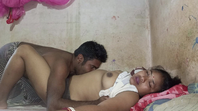 Mridulmadhu: Sexo con la esposa