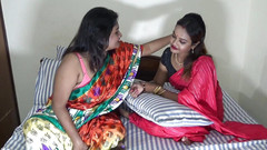 Anjalisingh_sexy: Dvě nespokojené manželky v domácnosti se setkaly a udělaly vynikající...