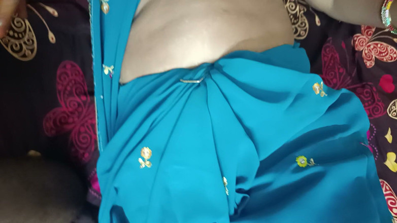 Desigirlsiri: Desi Indian Hot Stepsister Fucking While No One in Home...