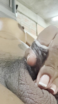 Đụ dương vật của tôi bằng ngón tay của anh ấy