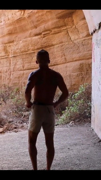 That 's My Boy, Always Willing to Drop His Pants