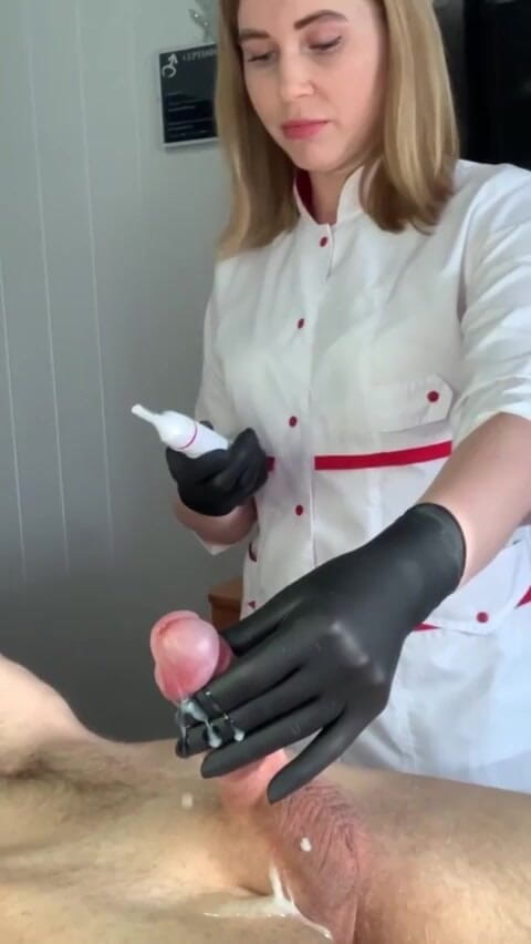 SugarNadya: Compilation de clients éjaculations inattendues pendant la épilation à la cire