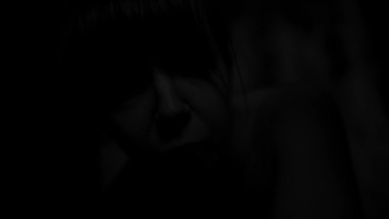 Jolie Lyon: Macecha náboženského přítele zoufale touží po tvém semene