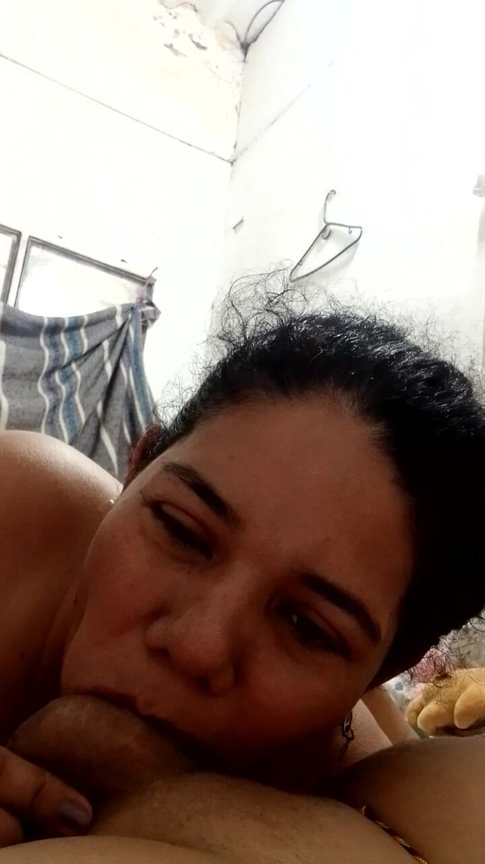 Valkyrie and Luigy Couple: Novia diep in de keel