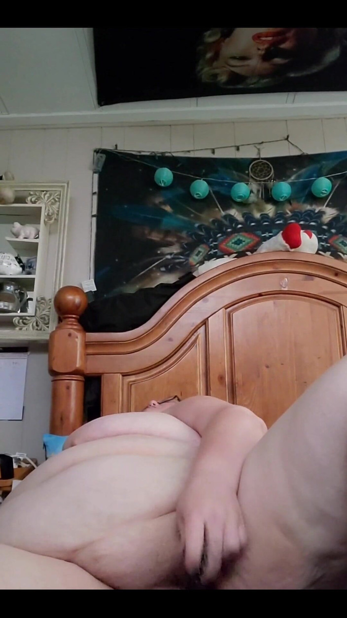Misssunshinevip: Ich benutze meinen vibrator an meiner großen muschi
