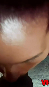 Mature dává nejlepší orální sex