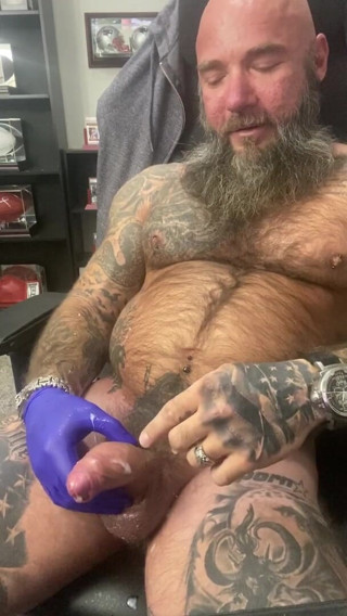 MasculineJason - Jason Collins: Jason Collins, masturbation chirurgicale avec des gants !