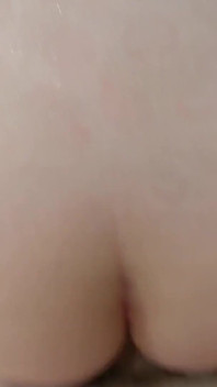 stepdaddy plays in the bath with me