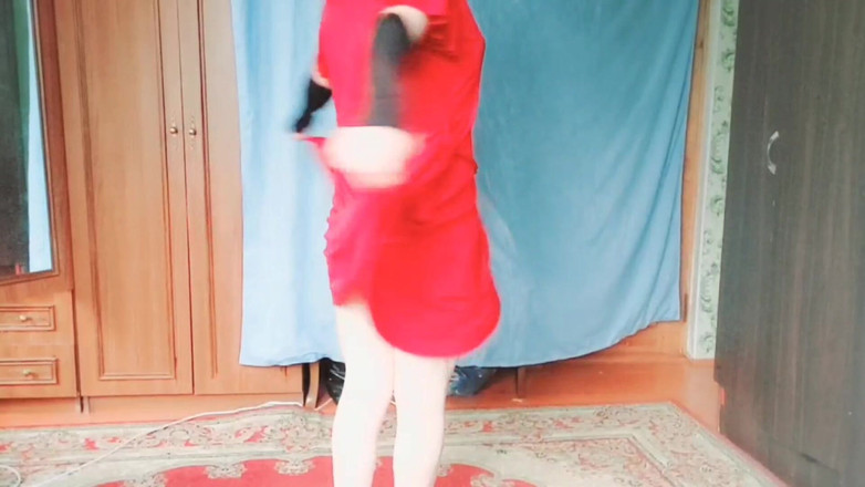 Kitty_Cross: 娘娘腔热舞女继妹的房间性感变装模特大屁股泡泡屁股