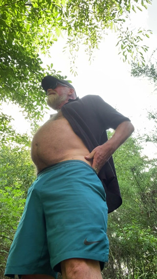 Exhibitionistman: May Has Come