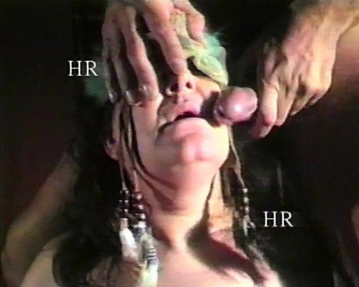 Hans Rolly: Exhibicionisté hledají ptáka v erotismo ad alta tensione 2