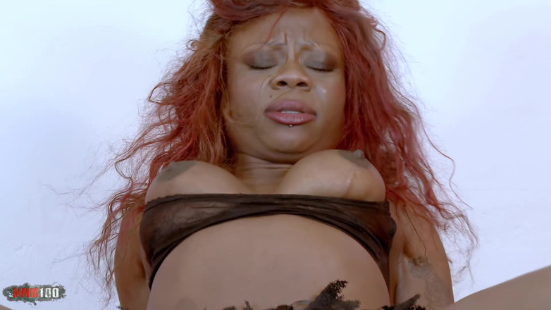 MMM100: Max Casanova Smashes the Pussy of the Gorgeous Black Naomi...