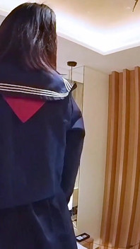 Sasa-chan 2 Sailor Suit Edition camera phía trước