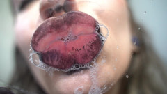 Rarible Diamond: Beija uma garota gótica do espelho