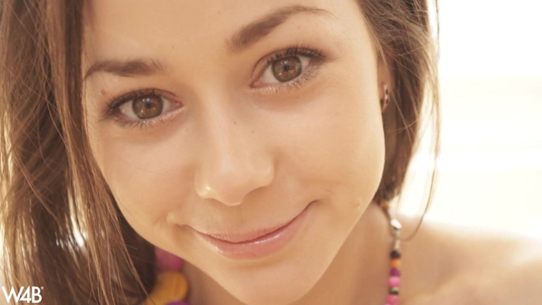 Watch4beauty: Saucy Girl