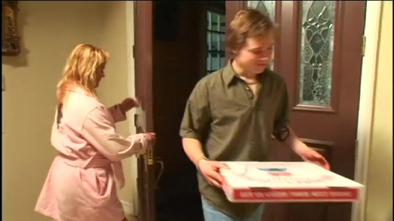 Xtime Grannies: Domowa pizza z lodzikiem