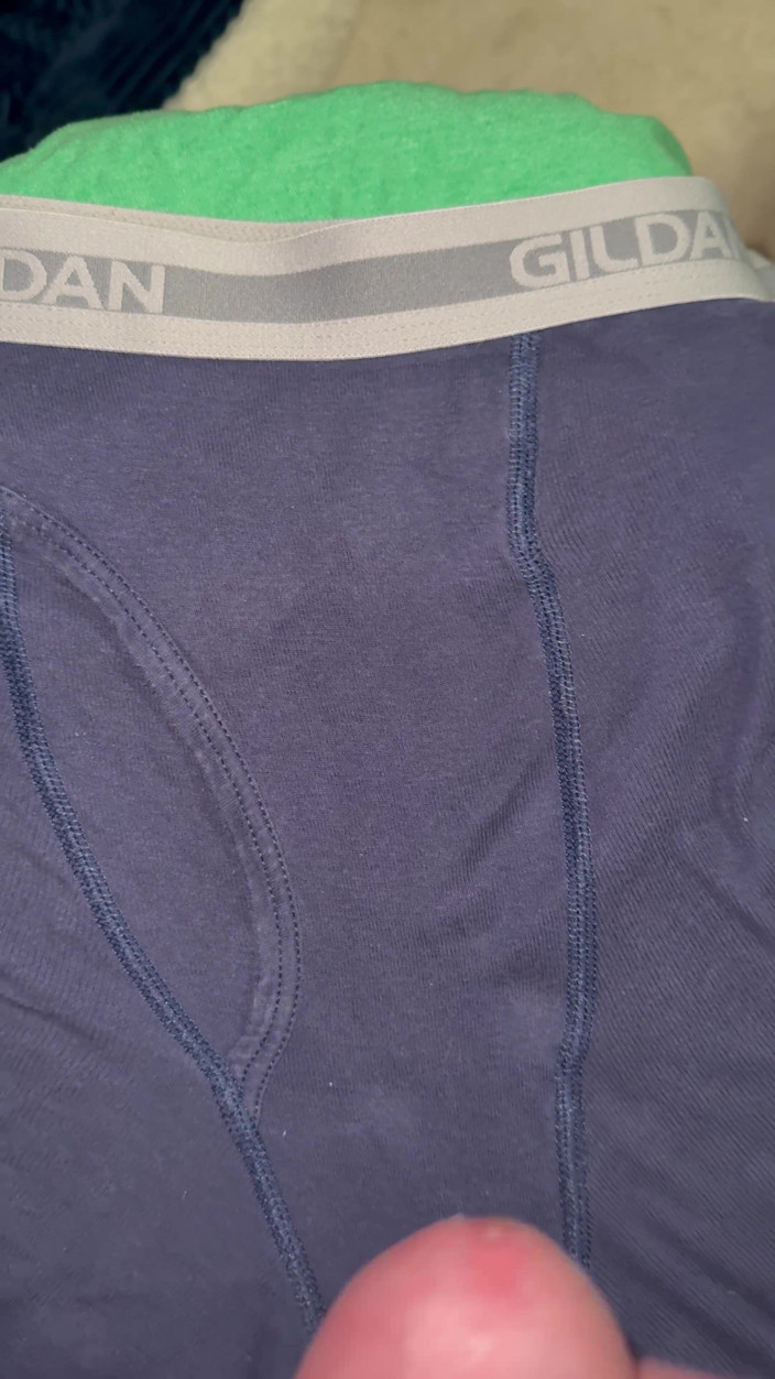 CumDaily: Cum on Underwear Boxers
