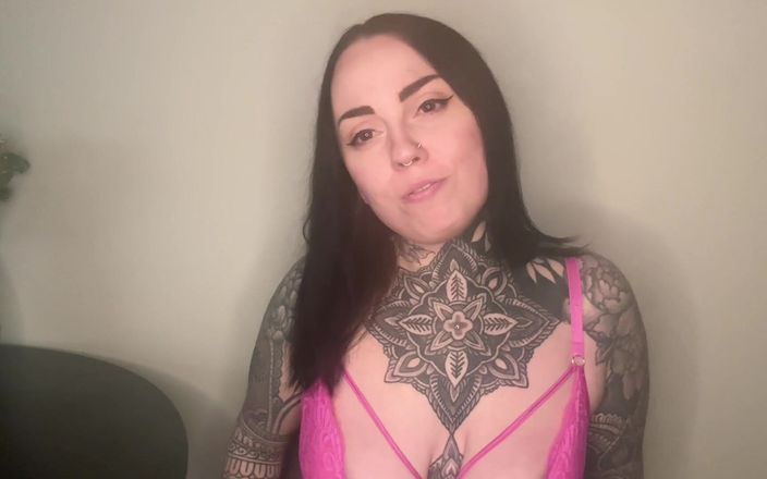 Miss Valentina: 마누라의 홈 JOI