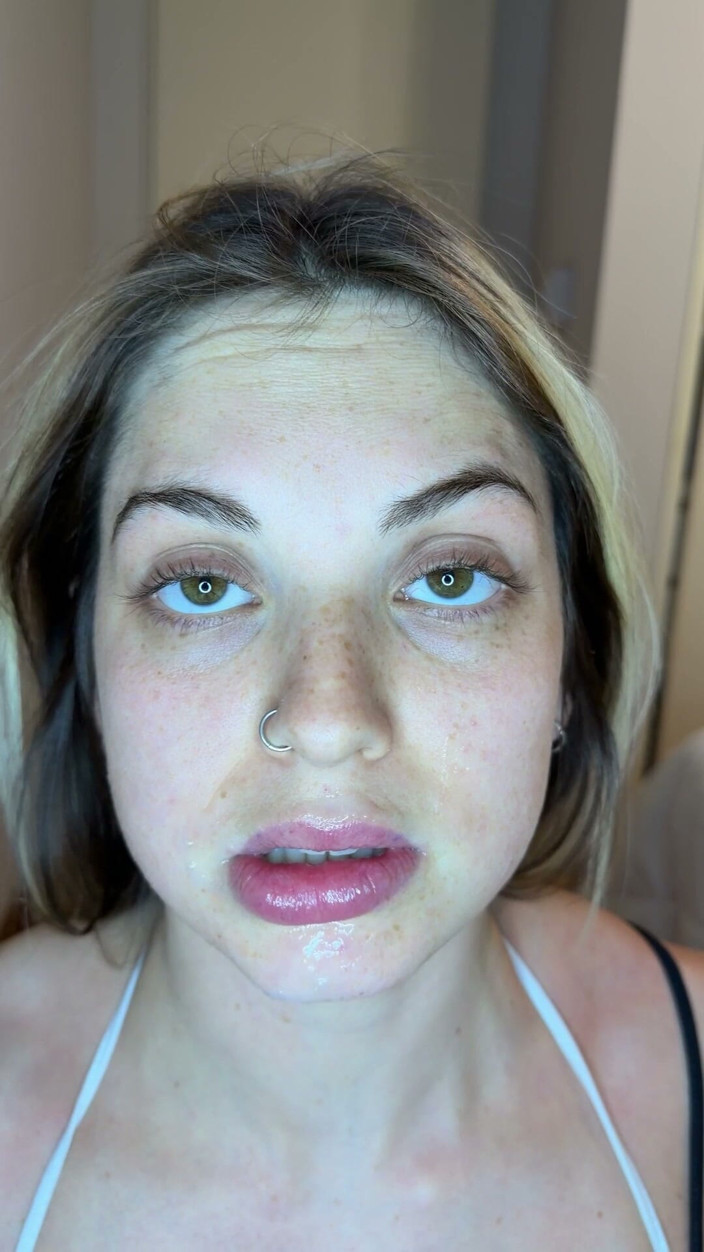 Keila Bassi: Facial berantakan &amp; mainin sperma: telan sperma sampai banjir