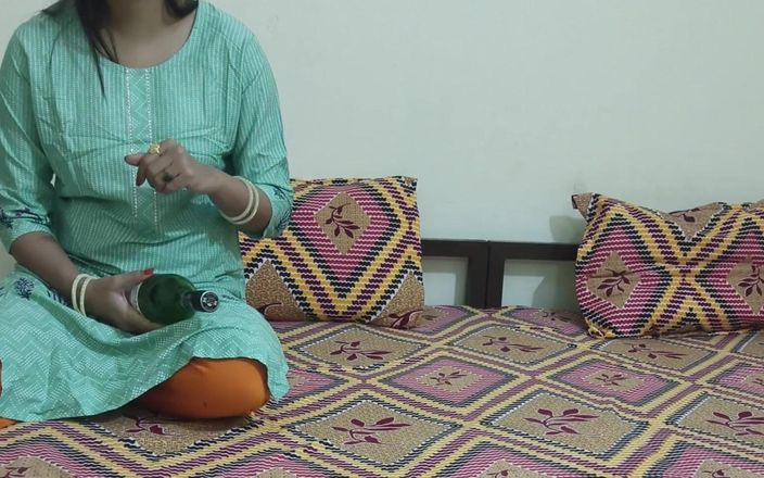 Saara Bhabhi: हिंदी सेक्स कहानी रोलप्ले - हॉट भारतीय सौतेली मम्मी की जोरदार चुदाई से पहले मालिश