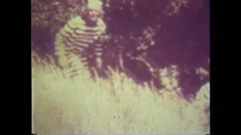 Vintage Usa: Prisoners with the Ball at Their Feet