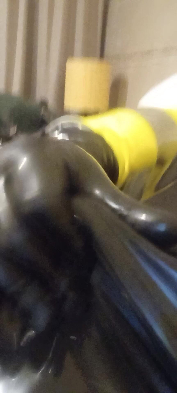 Latex Boy: Latex Vis Drone Hotel