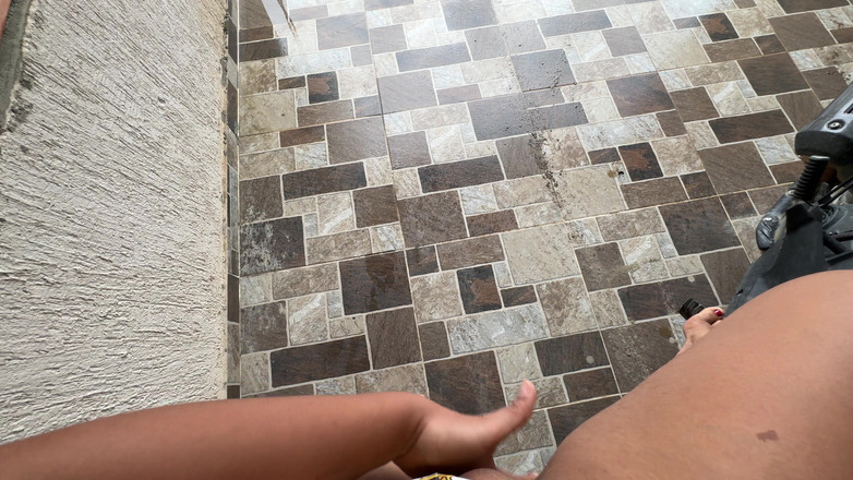 EMY_AND_JONH: Jsem úplně blázen z masturbace před novými sousedy