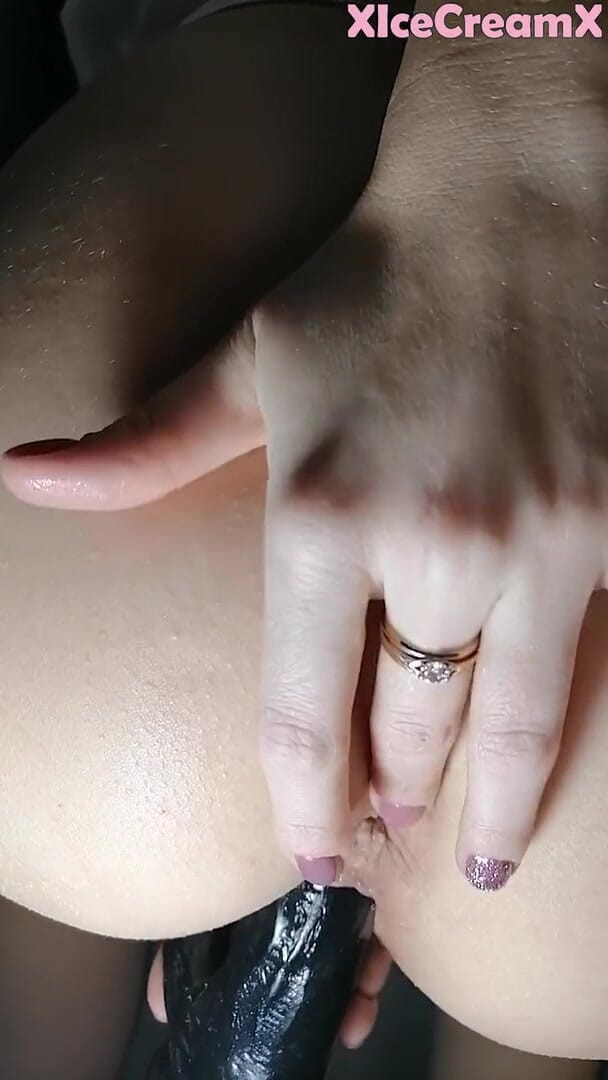 Madina Alexander: Hot solo slutty girl with huge dildo