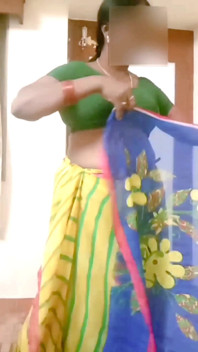 Desi Indian Tamil BBW Wife Nude Tease Big Boobs Ass Hairy Pussy Saree Wearing! Renuraj