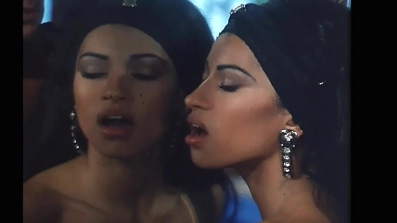 Vintage megastore: seksi kaale stoking pahni hot itaalvi vintej kaale baal vaali...