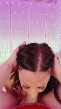 Smyslné kouření s nejlepší pornohvězdou Jennifer White
