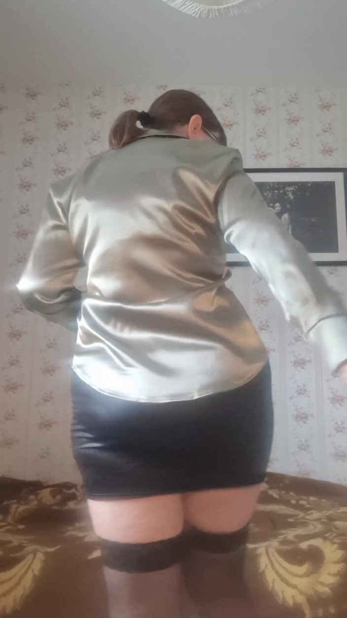QueenJoo: Lots of Ass, Tits and Orgasm