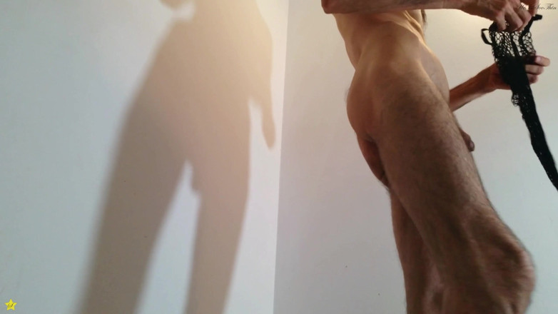 HeIsSooThin: Body a rete -non poteva aspettare - prova