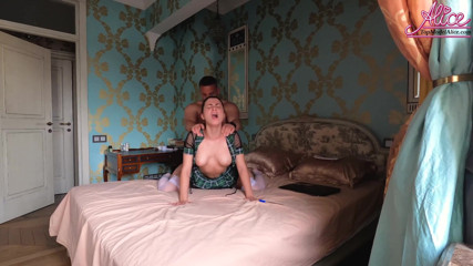 Alice KellyXXX: sauteli bahan aur uski choot aur munh ko kaamuk chodte...