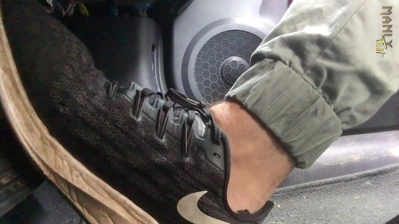 Manlyfoot: Bara en körning - får mig att känna mig levande - pedalpumpning...