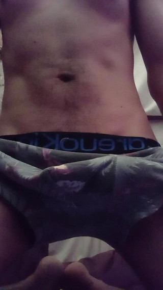 Giiooseex: Pulă efeminată